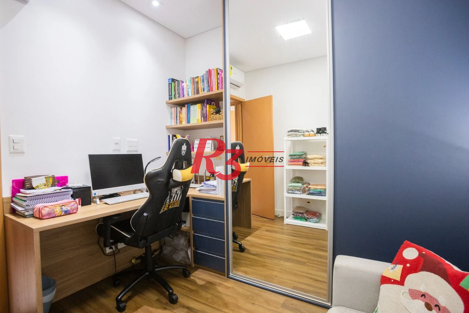 Apartamento com 3 dormitórios à venda, 110 m² por R$ 1.890.000,00 - Boqueirão - Santos/SP