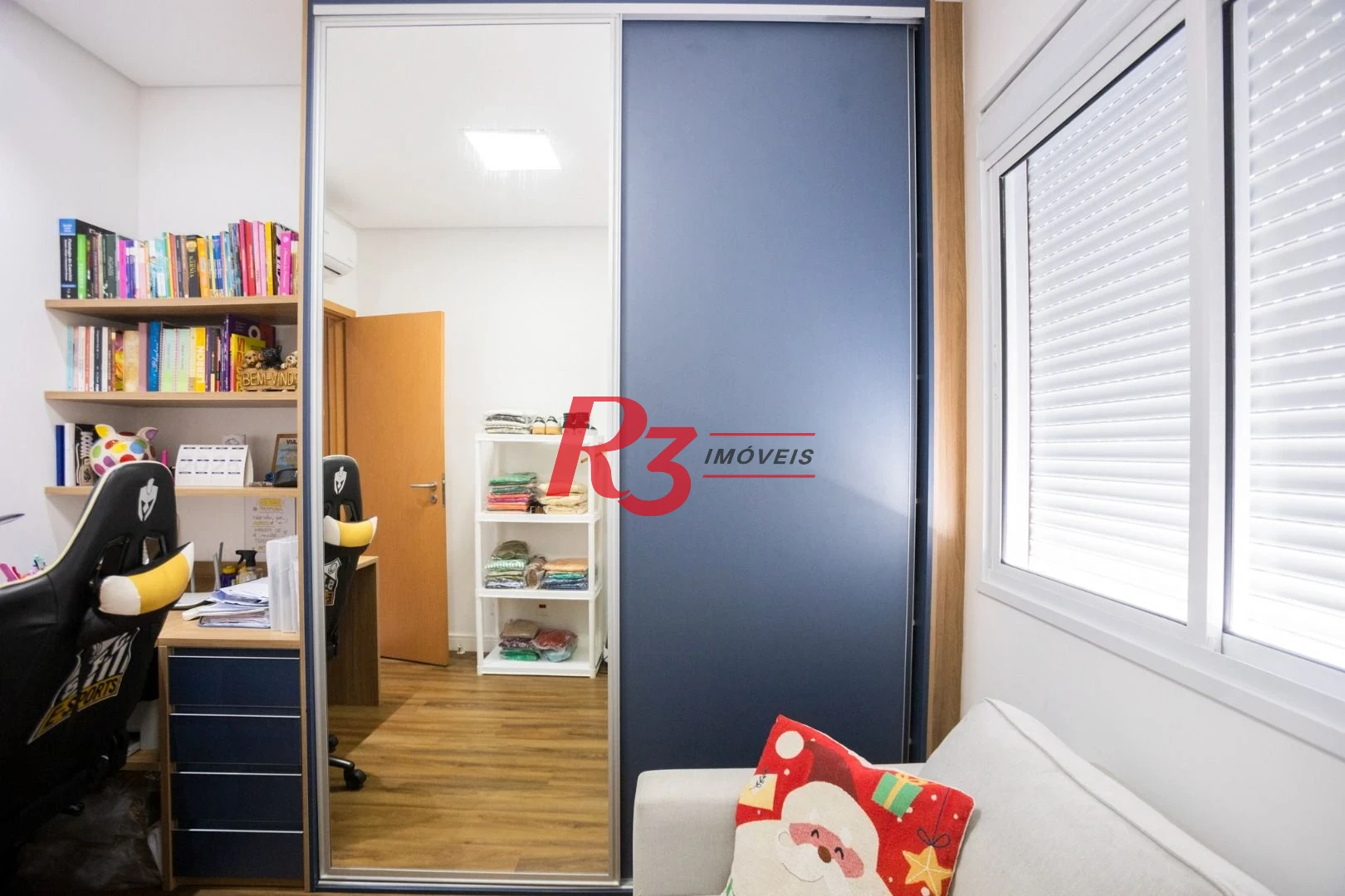 Apartamento com 3 dormitórios à venda, 110 m² por R$ 1.890.000,00 - Boqueirão - Santos/SP