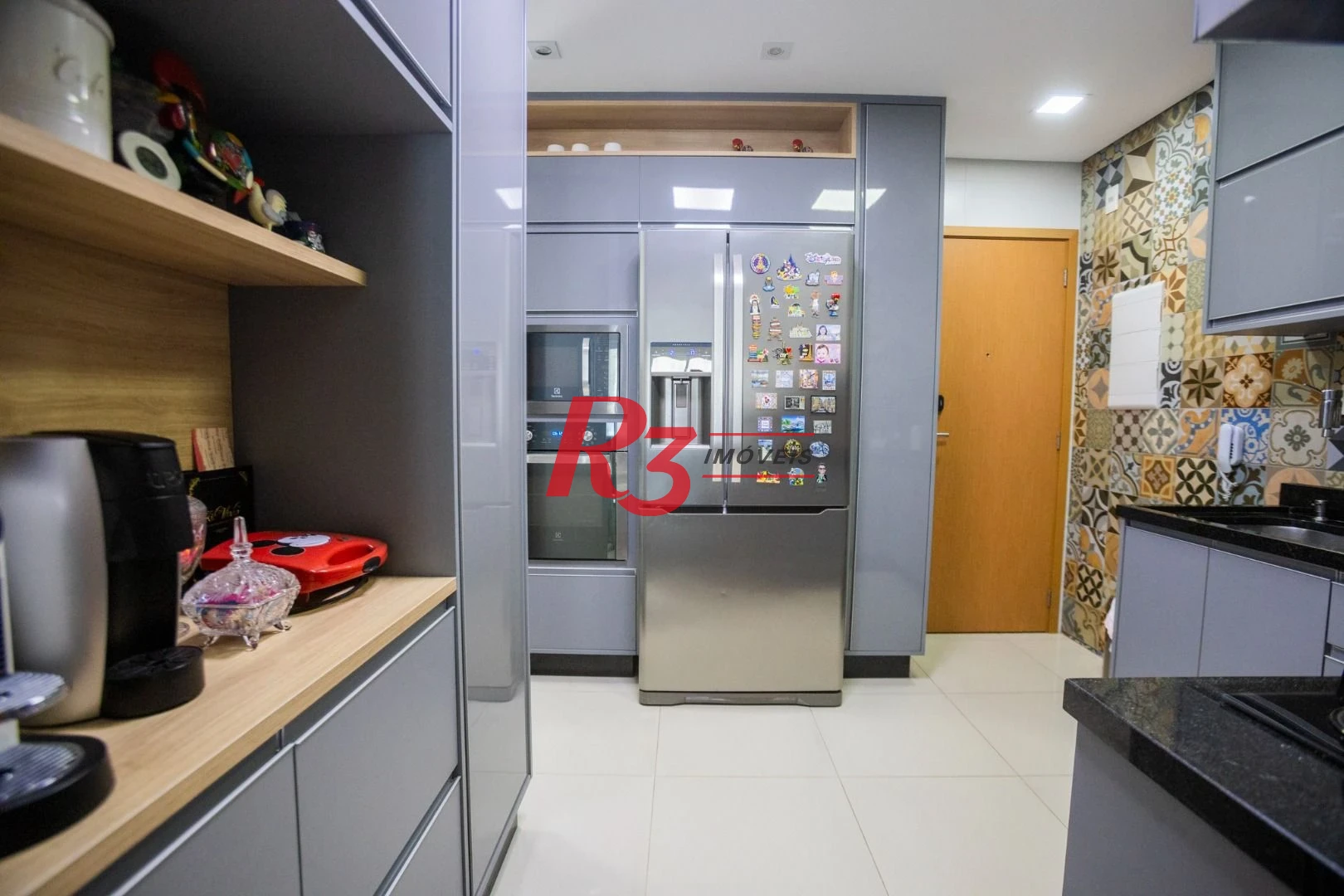 Apartamento com 3 dormitórios à venda, 110 m² por R$ 1.890.000,00 - Boqueirão - Santos/SP