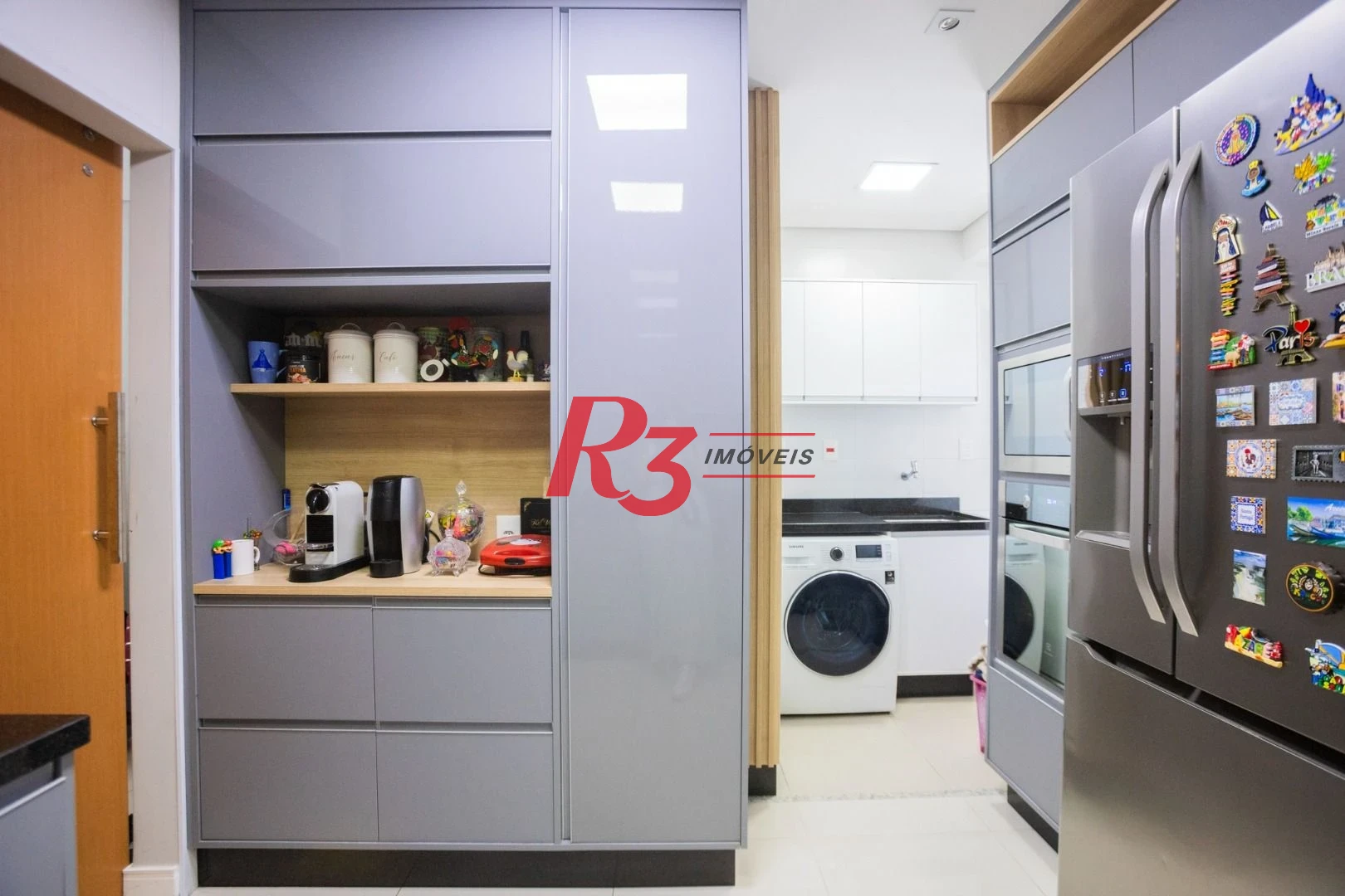 Apartamento com 3 dormitórios à venda, 110 m² por R$ 1.890.000,00 - Boqueirão - Santos/SP