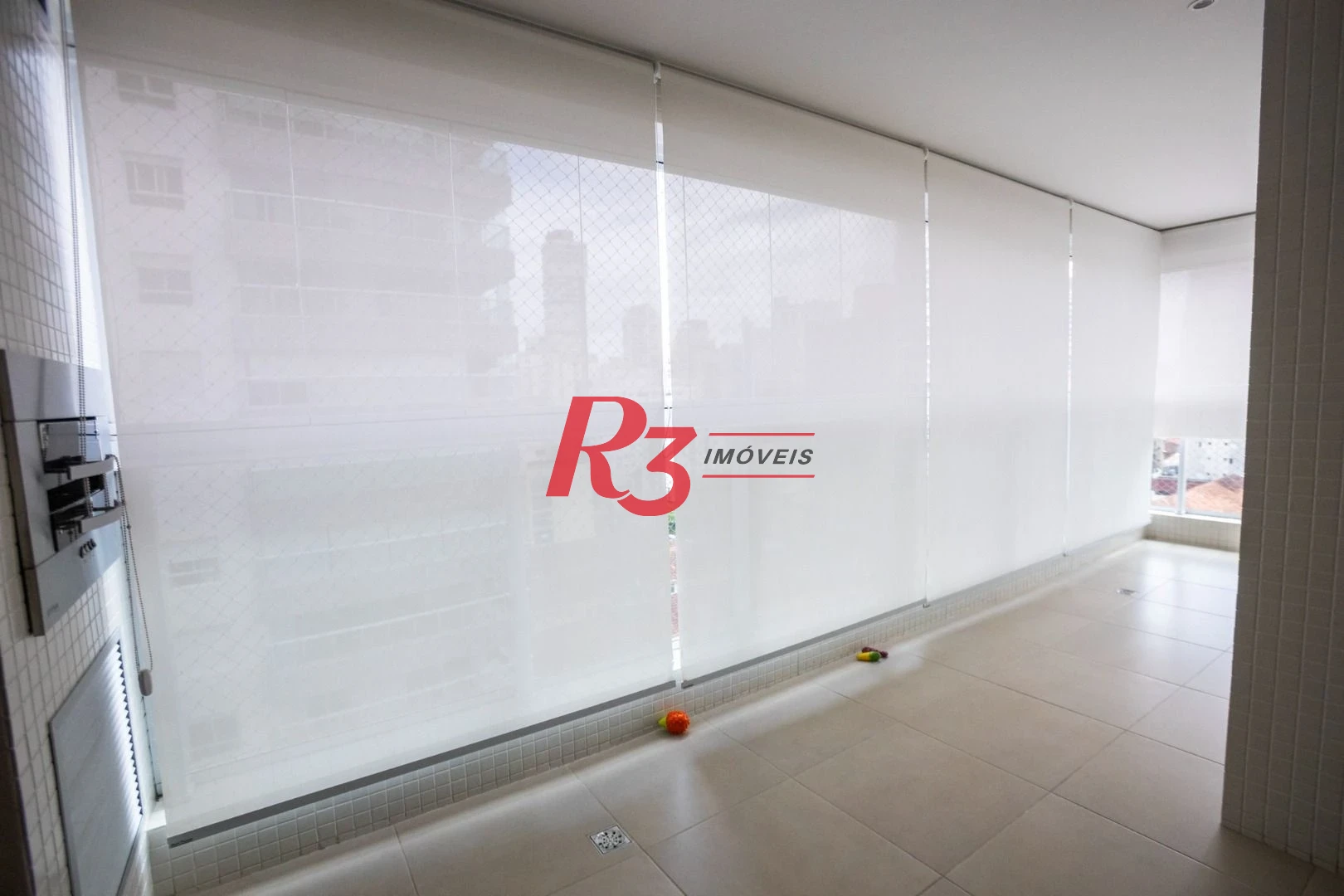 Apartamento com 3 dormitórios à venda, 110 m² por R$ 1.890.000,00 - Boqueirão - Santos/SP