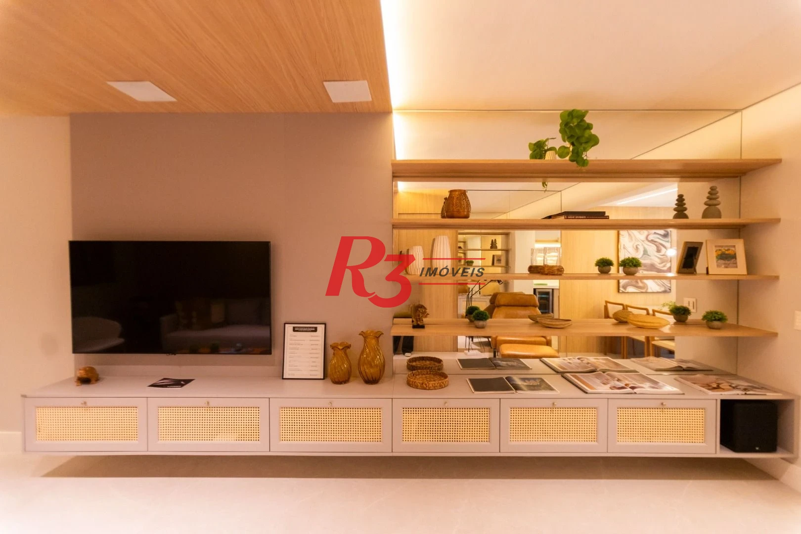 Apartamento com 3 dormitórios à venda, 132 m² por R$ 2.390.000,00 - Pompéia - Santos/SP