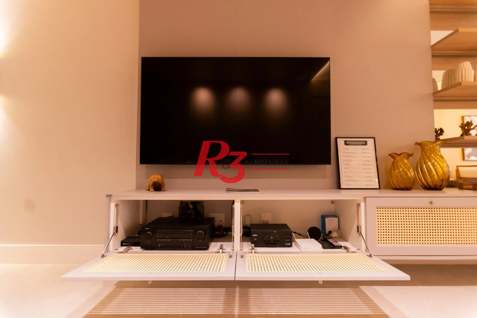 Apartamento com 3 dormitórios à venda, 132 m² por R$ 2.390.000,00 - Pompéia - Santos/SP