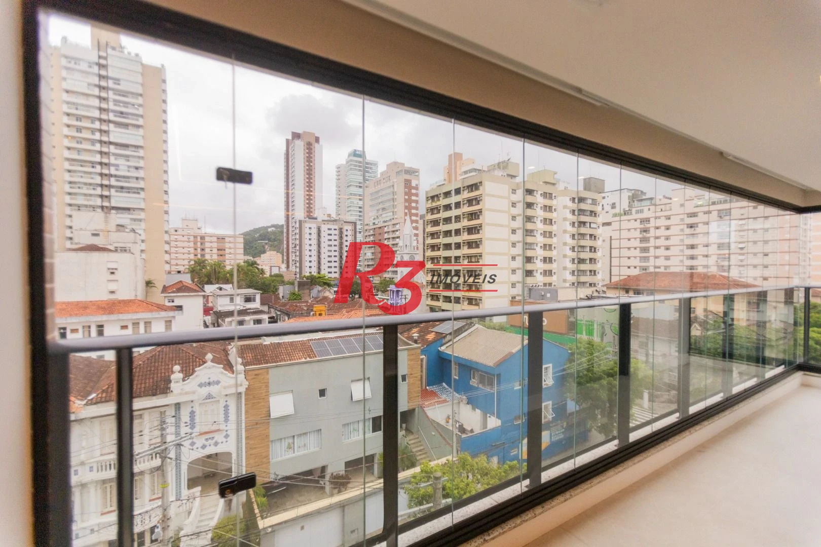 Apartamento com 3 dormitórios à venda, 132 m² por R$ 2.390.000,00 - Pompéia - Santos/SP