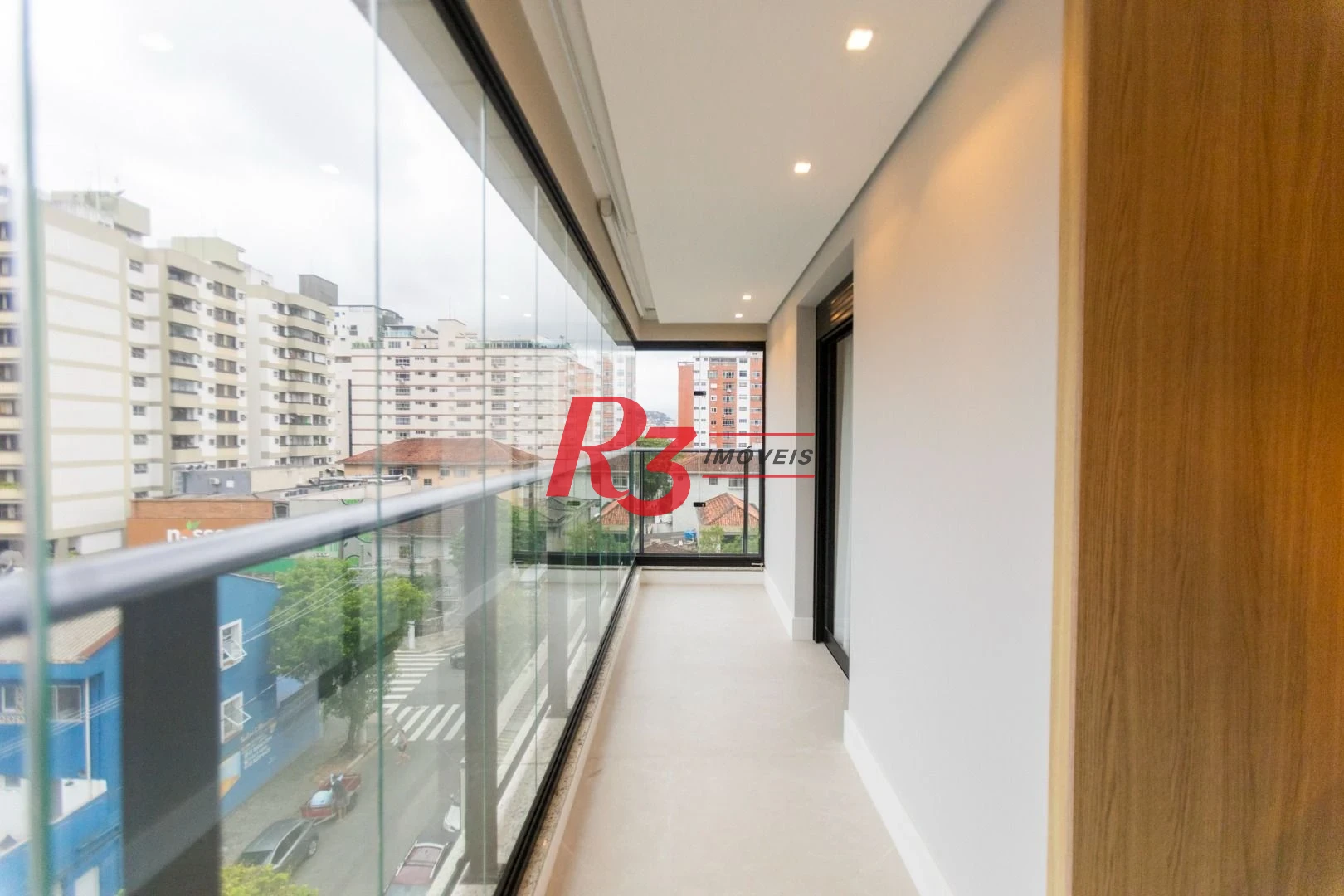 Apartamento com 3 dormitórios à venda, 132 m² por R$ 2.390.000,00 - Pompéia - Santos/SP