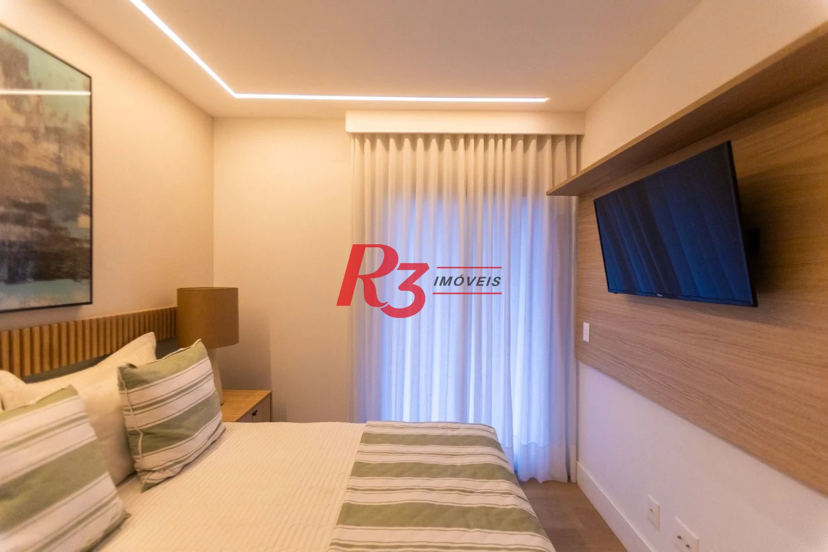 Apartamento com 3 dormitórios à venda, 132 m² por R$ 2.390.000,00 - Pompéia - Santos/SP