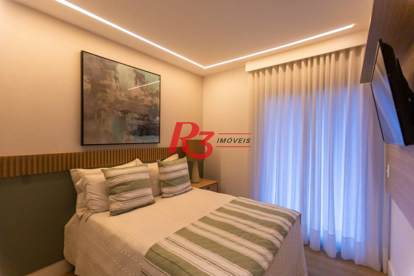 Apartamento com 3 dormitórios à venda, 132 m² por R$ 2.390.000,00 - Pompéia - Santos/SP