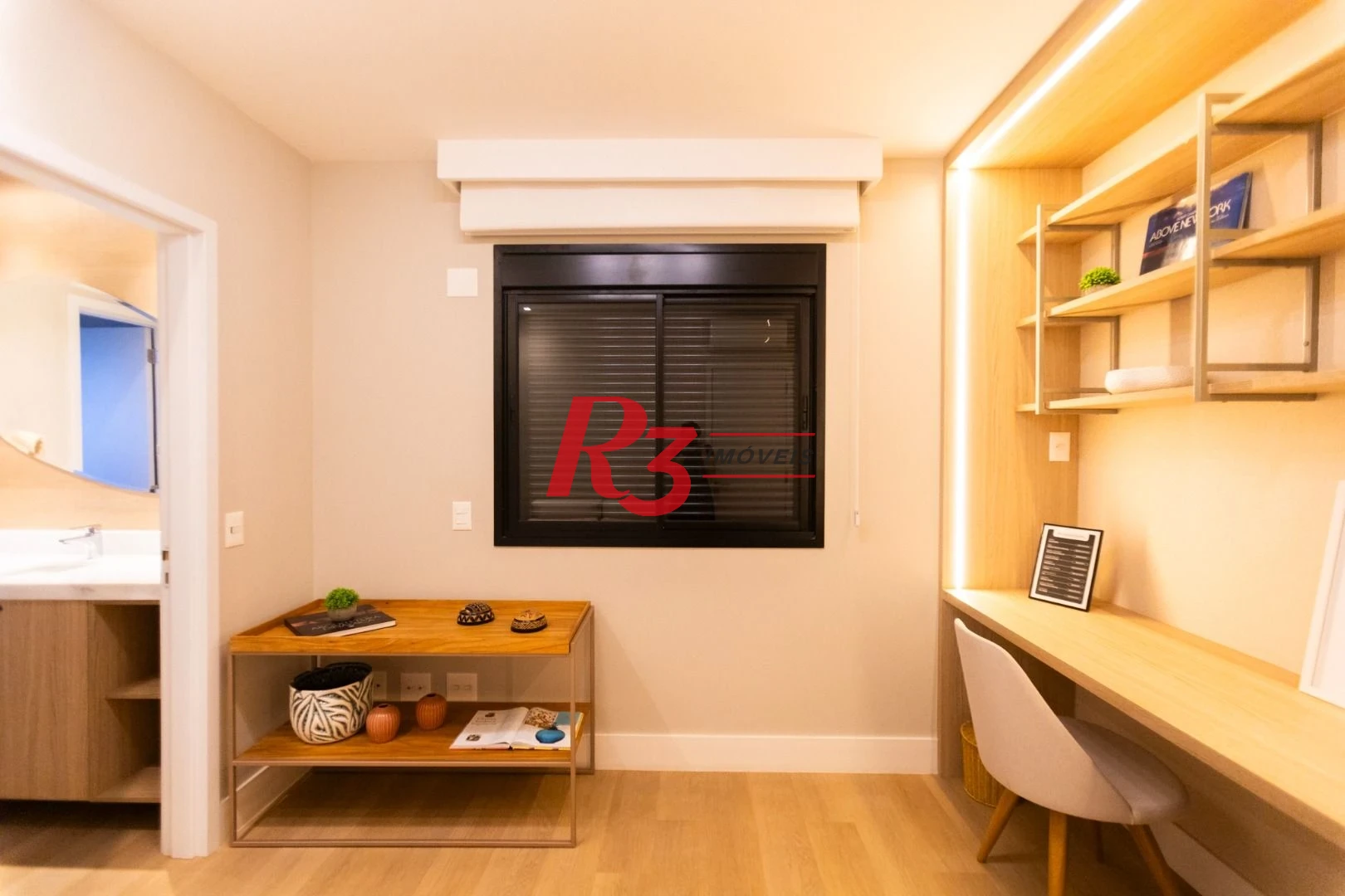 Apartamento com 3 dormitórios à venda, 132 m² por R$ 2.390.000,00 - Pompéia - Santos/SP