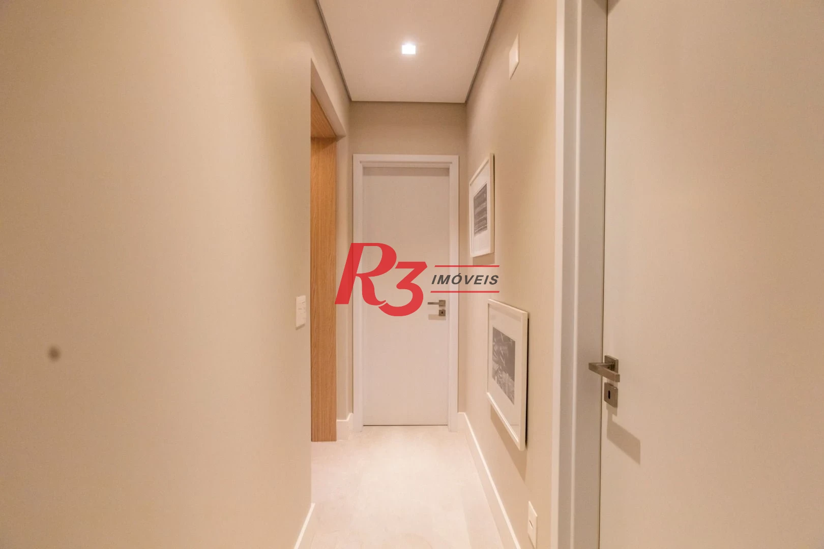 Apartamento com 3 dormitórios à venda, 132 m² por R$ 2.390.000,00 - Pompéia - Santos/SP