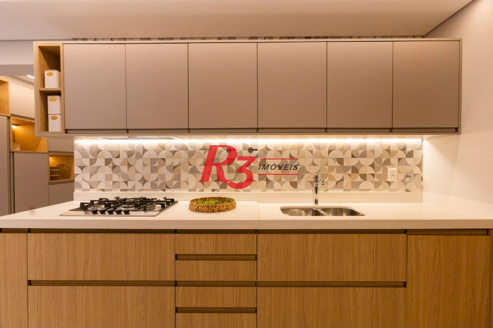 Apartamento com 3 dormitórios à venda, 132 m² por R$ 2.390.000,00 - Pompéia - Santos/SP
