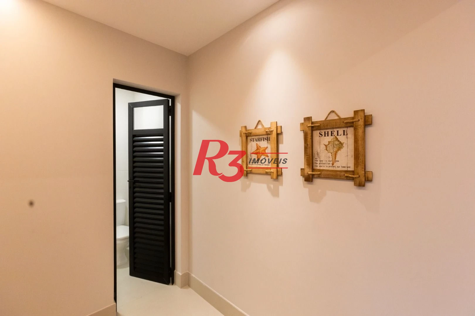 Apartamento com 3 dormitórios à venda, 132 m² por R$ 2.390.000,00 - Pompéia - Santos/SP