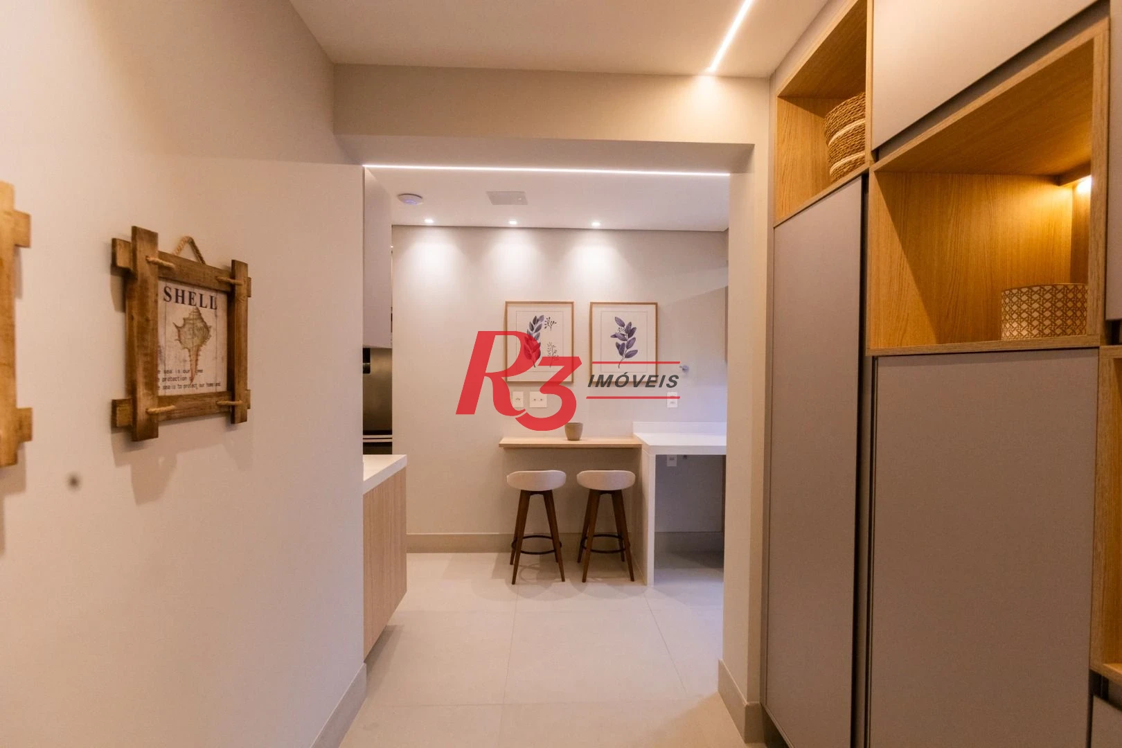 Apartamento com 3 dormitórios à venda, 132 m² por R$ 2.390.000,00 - Pompéia - Santos/SP