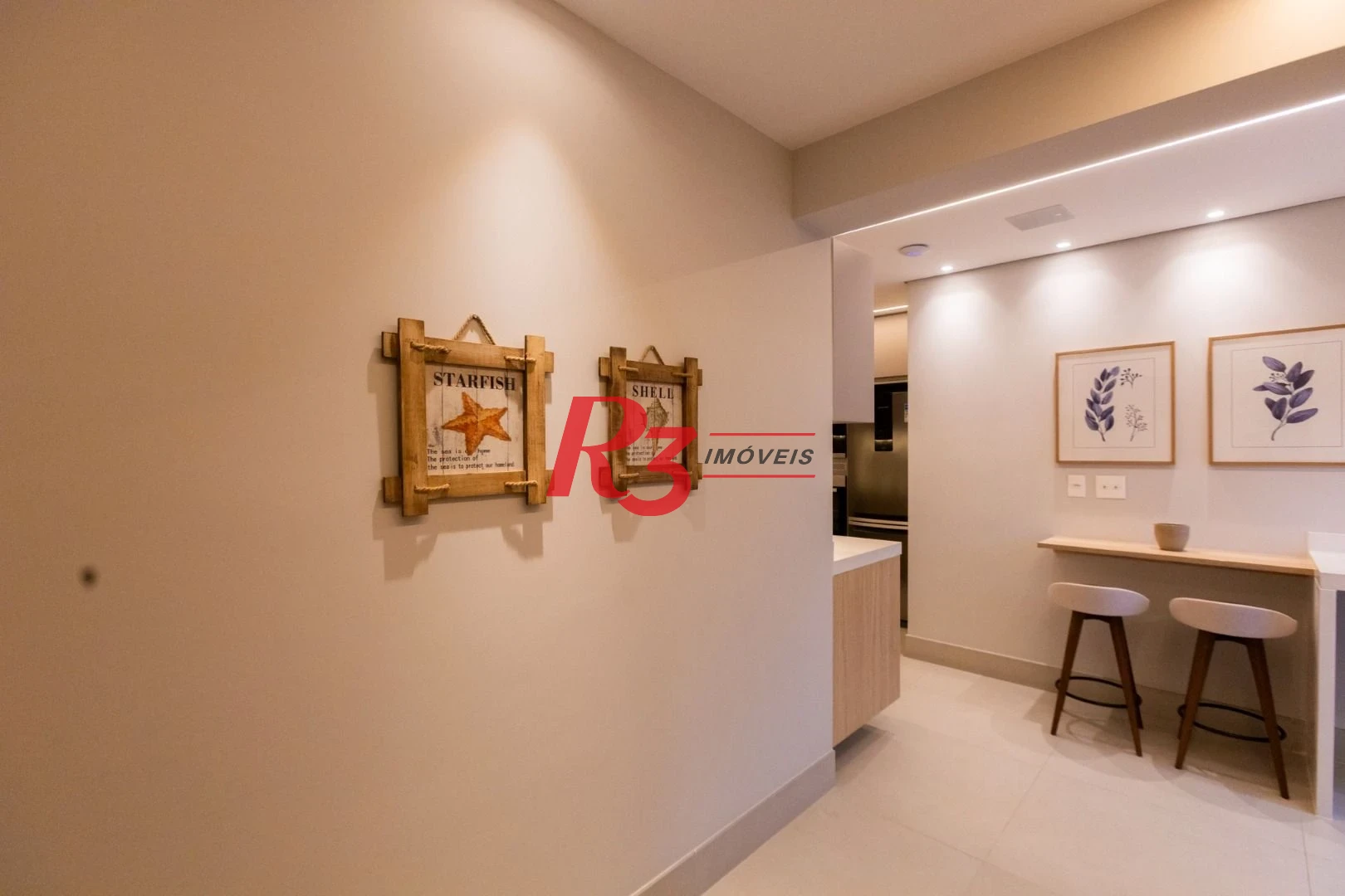 Apartamento com 3 dormitórios à venda, 132 m² por R$ 2.390.000,00 - Pompéia - Santos/SP
