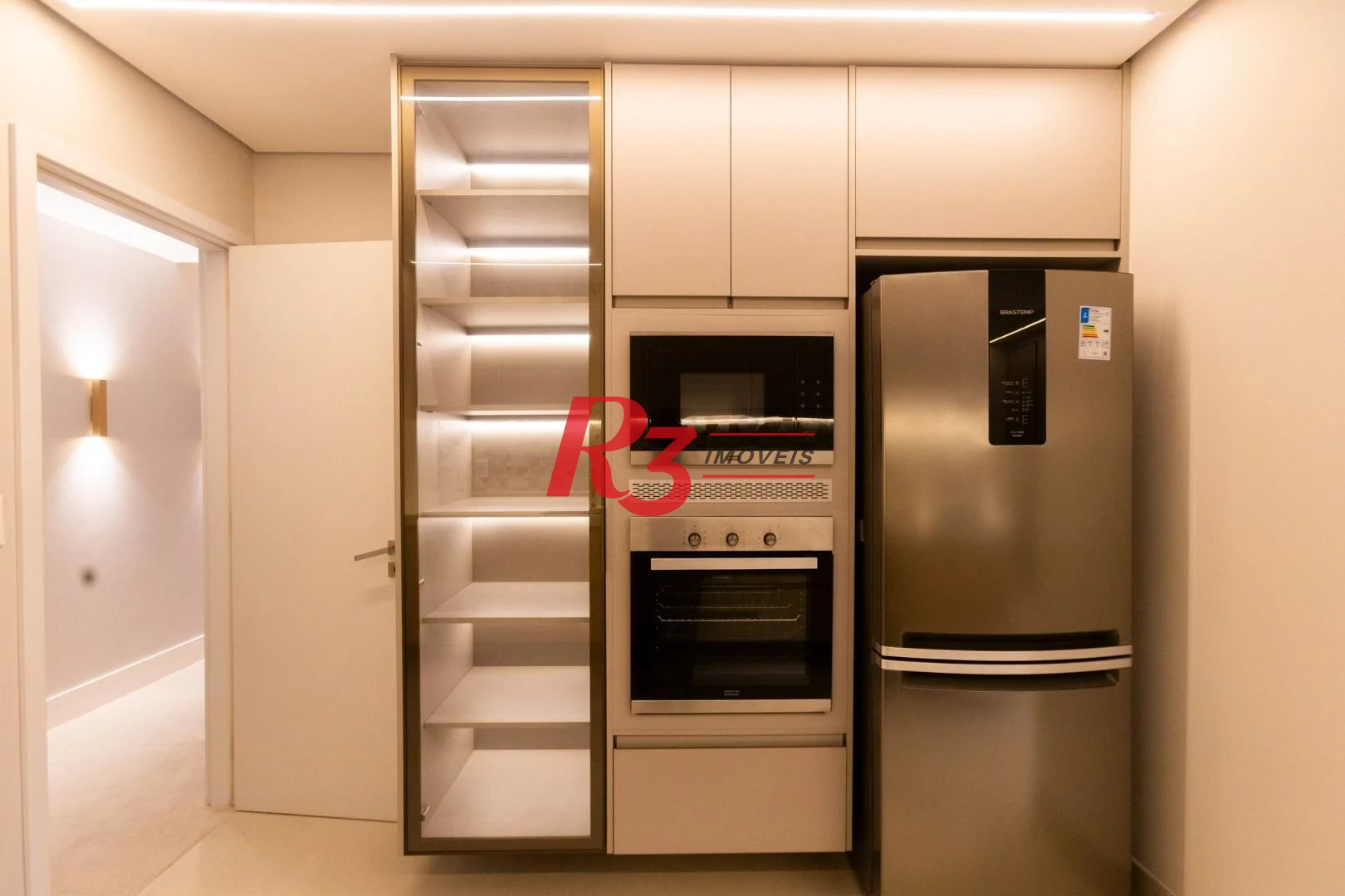 Apartamento com 3 dormitórios à venda, 132 m² por R$ 2.390.000,00 - Pompéia - Santos/SP