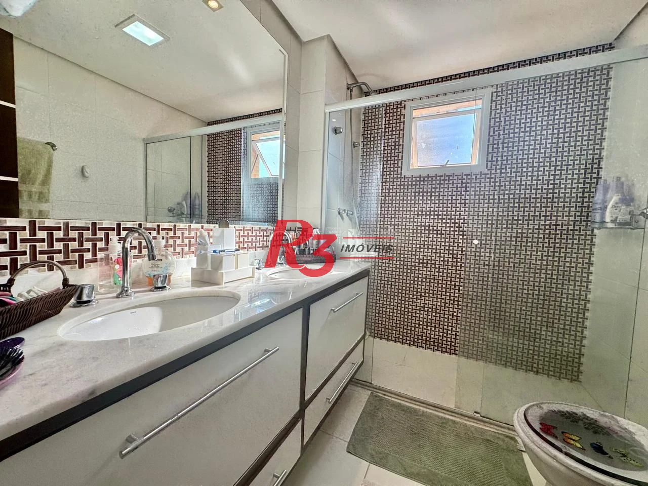 Apartamento com 3 dormitórios para alugar, 160 m² por R$ 12.000,00/mês - Gonzaga - Santos/SP
