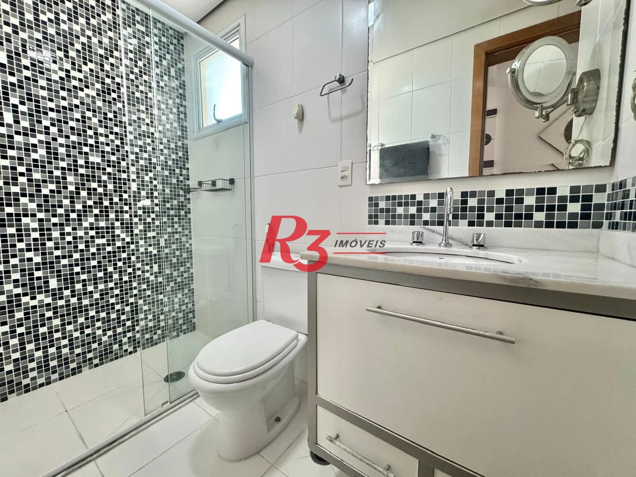 Apartamento com 3 dormitórios para alugar, 160 m² por R$ 12.000,00/mês - Gonzaga - Santos/SP