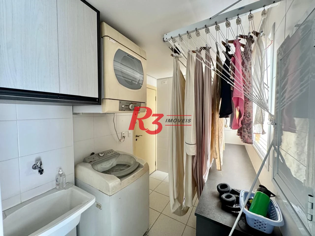 Apartamento com 3 dormitórios para alugar, 160 m² por R$ 12.000,00/mês - Gonzaga - Santos/SP