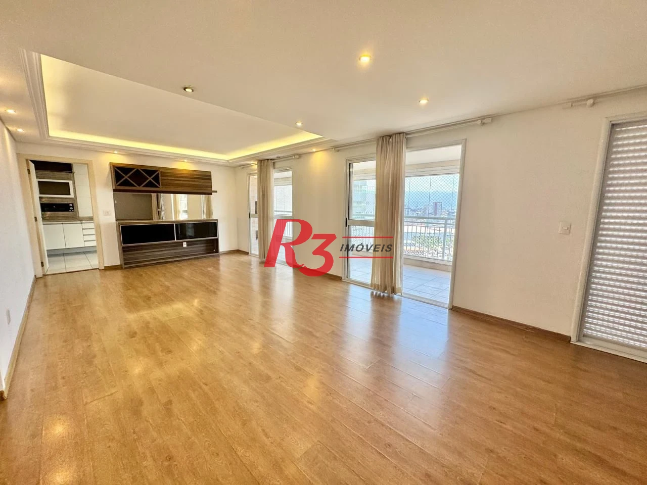 Apartamento com 3 dormitórios para alugar, 159 m² por R$ 10.000,00/mês - Gonzaga - Santos/SP