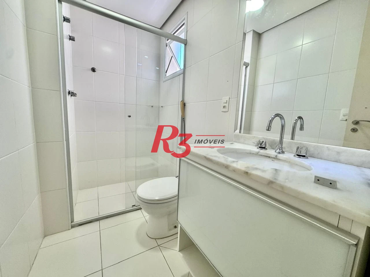 Apartamento com 3 dormitórios para alugar, 159 m² por R$ 10.000,00/mês - Gonzaga - Santos/SP