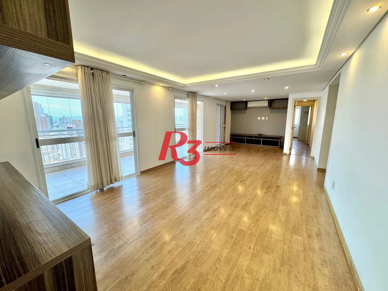 Apartamento com 3 dormitórios para alugar, 159 m² por R$ 10.000,00/mês - Gonzaga - Santos/SP