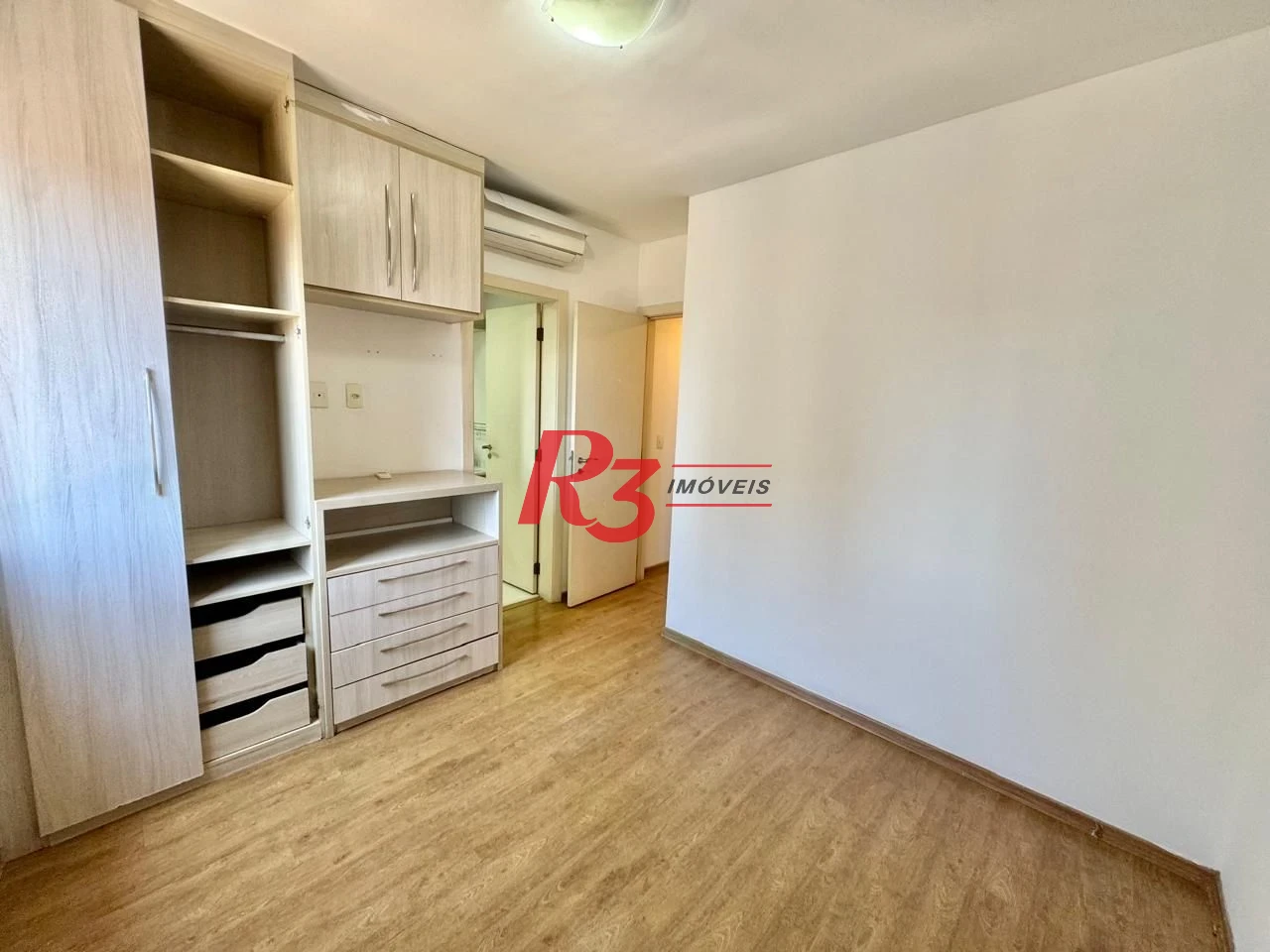 Apartamento com 3 dormitórios para alugar, 159 m² por R$ 10.000,00/mês - Gonzaga - Santos/SP