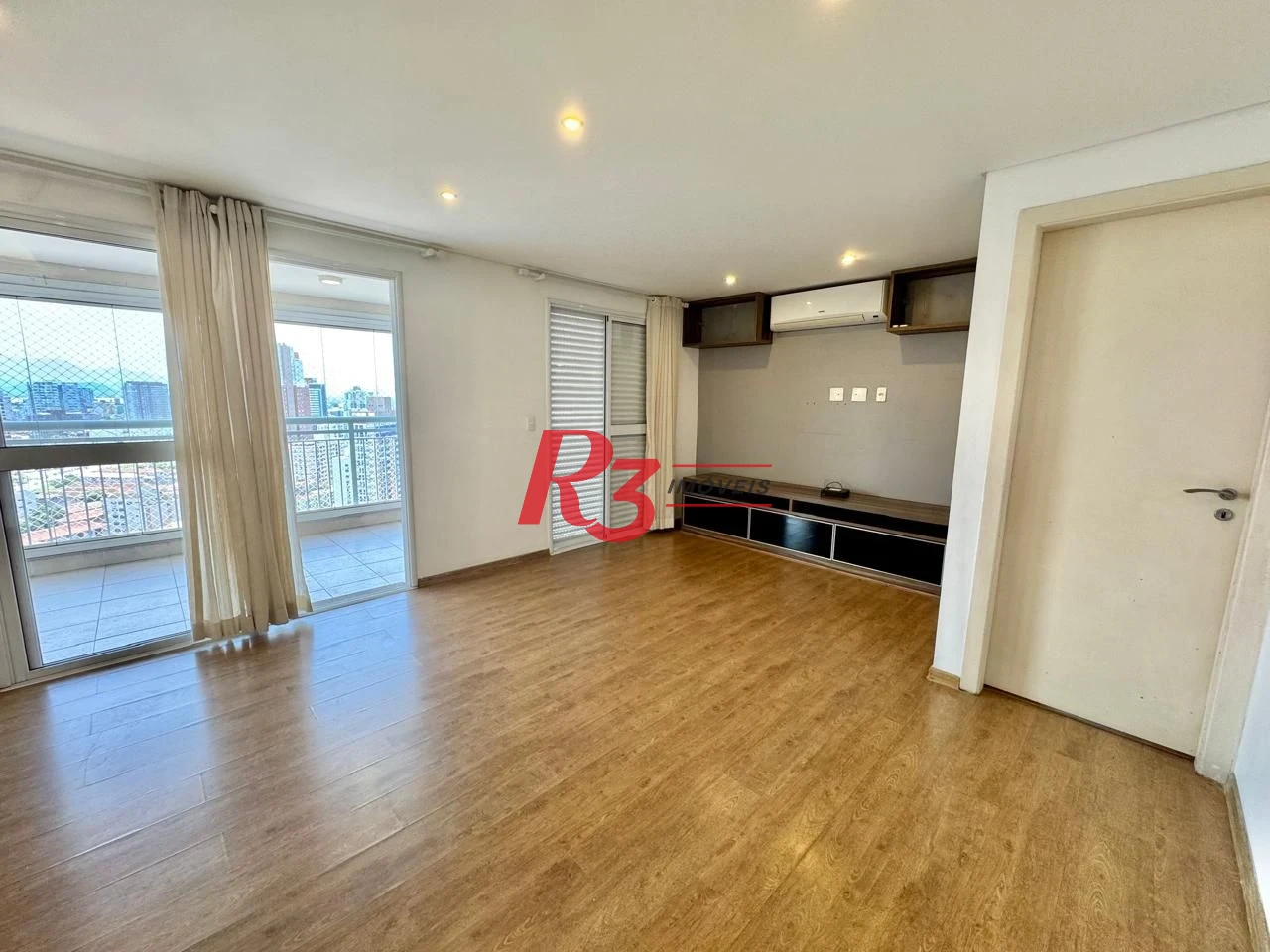 Apartamento com 3 dormitórios para alugar, 159 m² por R$ 10.000,00/mês - Gonzaga - Santos/SP