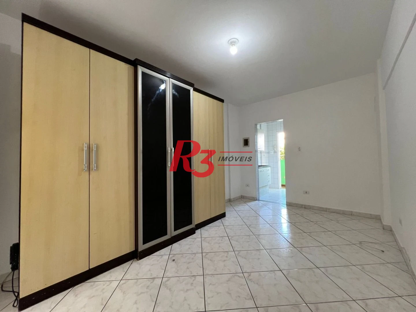 Kitnet com 1 dormitório para alugar, 32 m² por R$ 3.000,00/mês - Ponta da Praia - Santos/SP