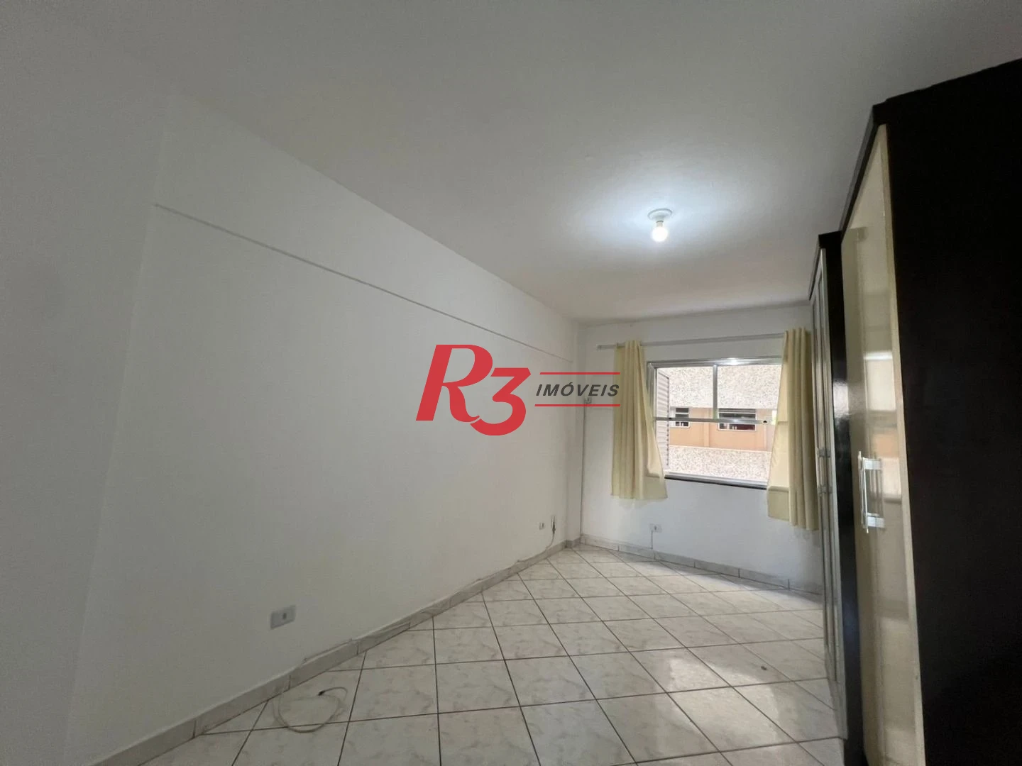 Kitnet com 1 dormitório para alugar, 32 m² por R$ 3.000,00/mês - Ponta da Praia - Santos/SP