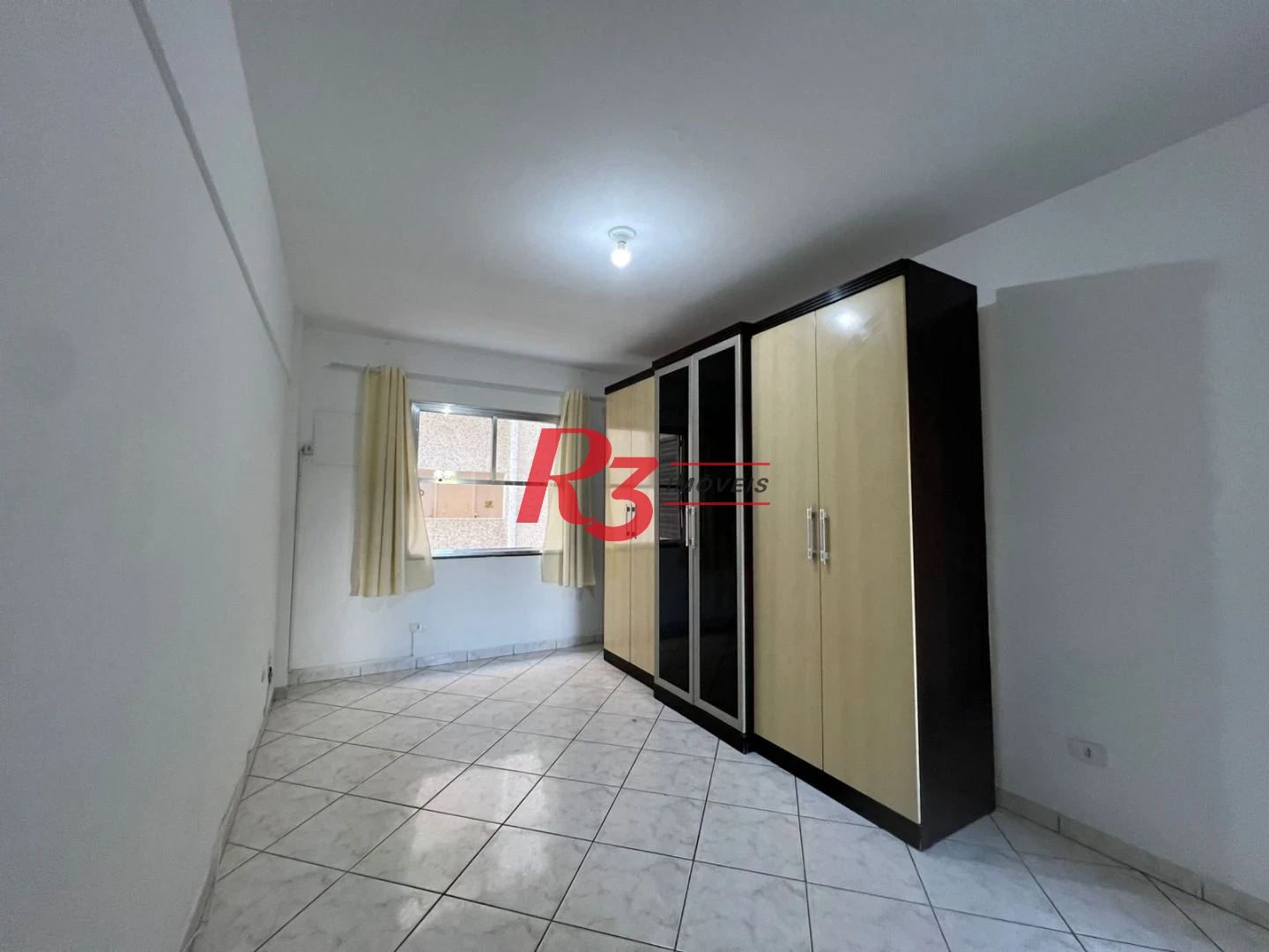 Kitnet com 1 dormitório para alugar, 32 m² por R$ 3.000,00/mês - Ponta da Praia - Santos/SP
