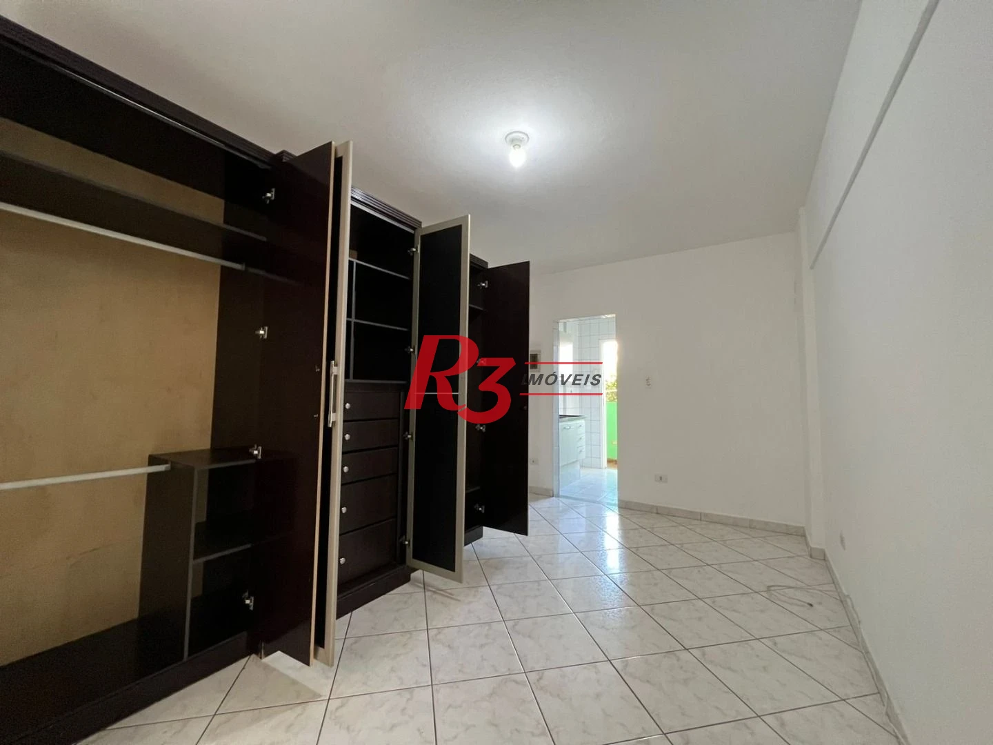 Kitnet com 1 dormitório para alugar, 32 m² por R$ 3.000,00/mês - Ponta da Praia - Santos/SP