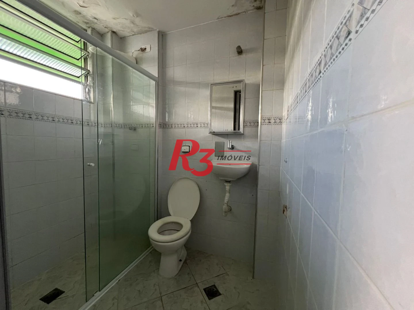 Kitnet com 1 dormitório para alugar, 32 m² por R$ 3.000,00/mês - Ponta da Praia - Santos/SP