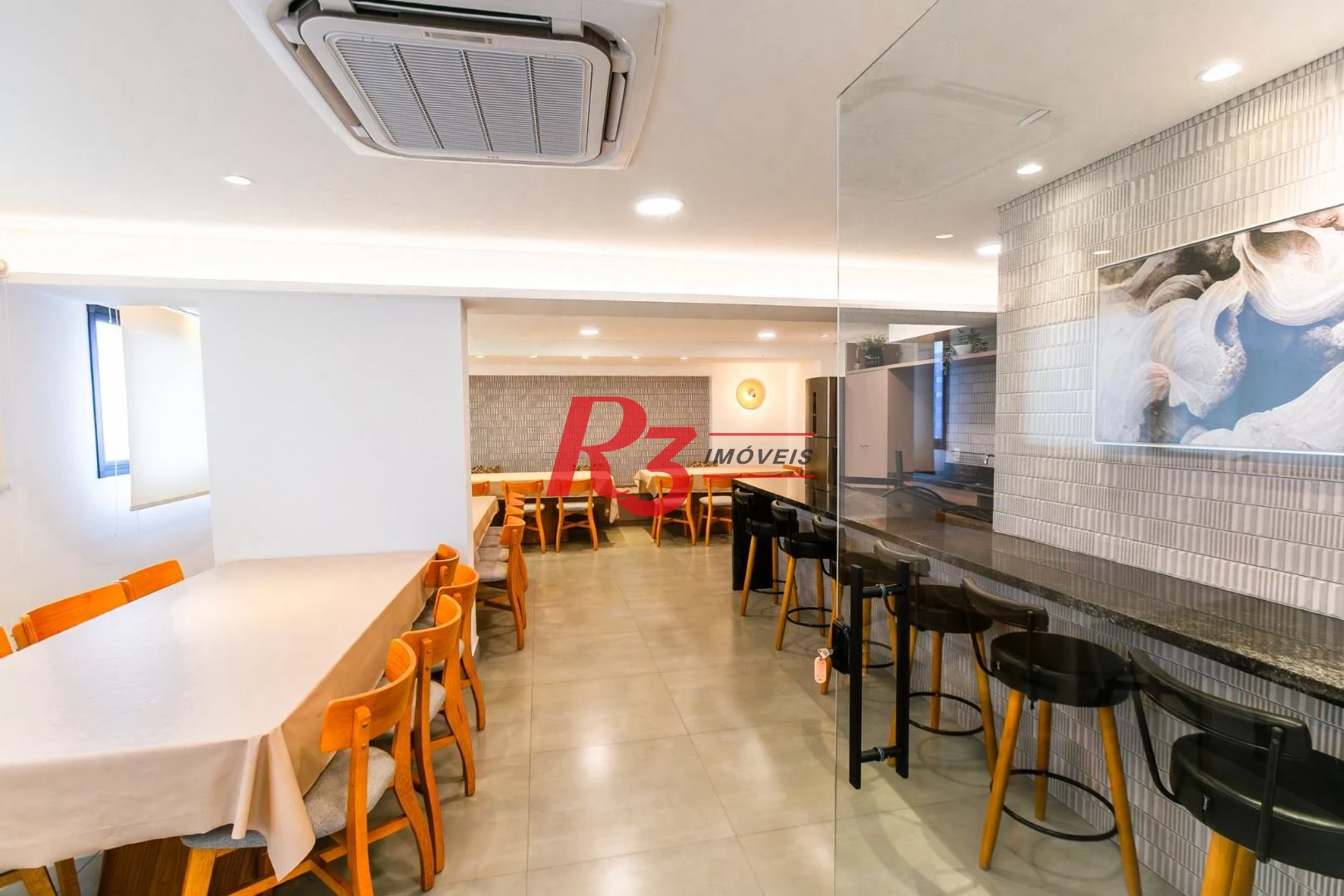 Apartamento com 2 dormitórios à venda, 65 m² por R$ 1.150.000,00 - Ponta da Praia - Santos/SP