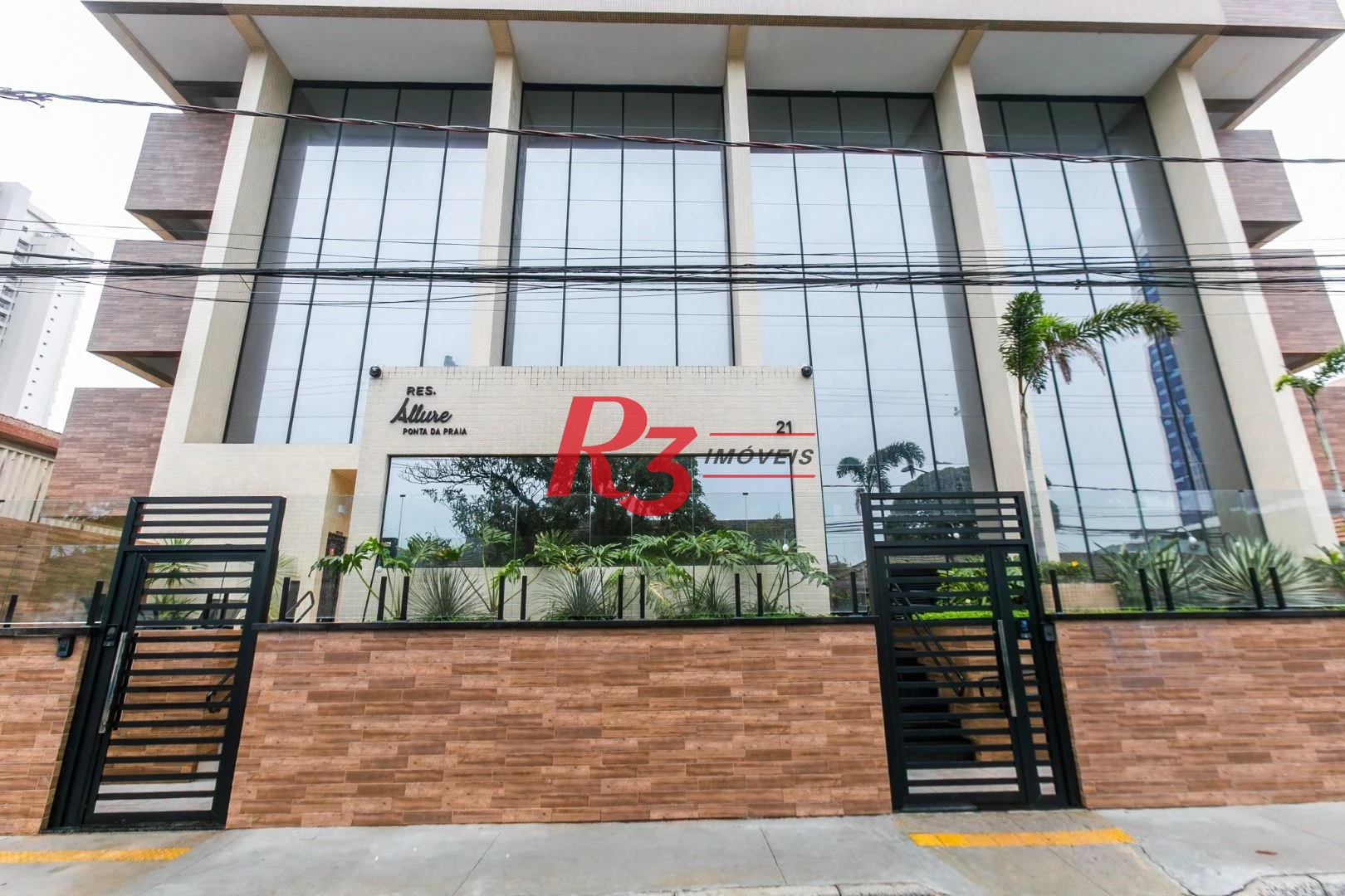 Apartamento com 2 dormitórios à venda, 65 m² por R$ 1.150.000,00 - Ponta da Praia - Santos/SP