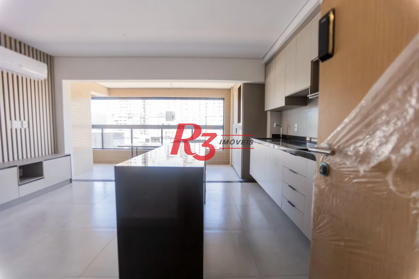 Apartamento com 2 dormitórios à venda, 65 m² por R$ 1.150.000,00 - Ponta da Praia - Santos/SP