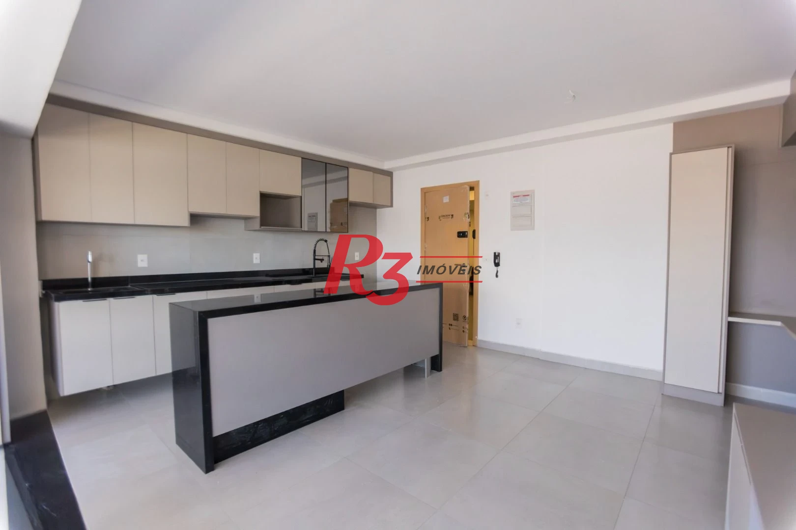 Apartamento com 2 dormitórios à venda, 65 m² por R$ 1.150.000,00 - Ponta da Praia - Santos/SP