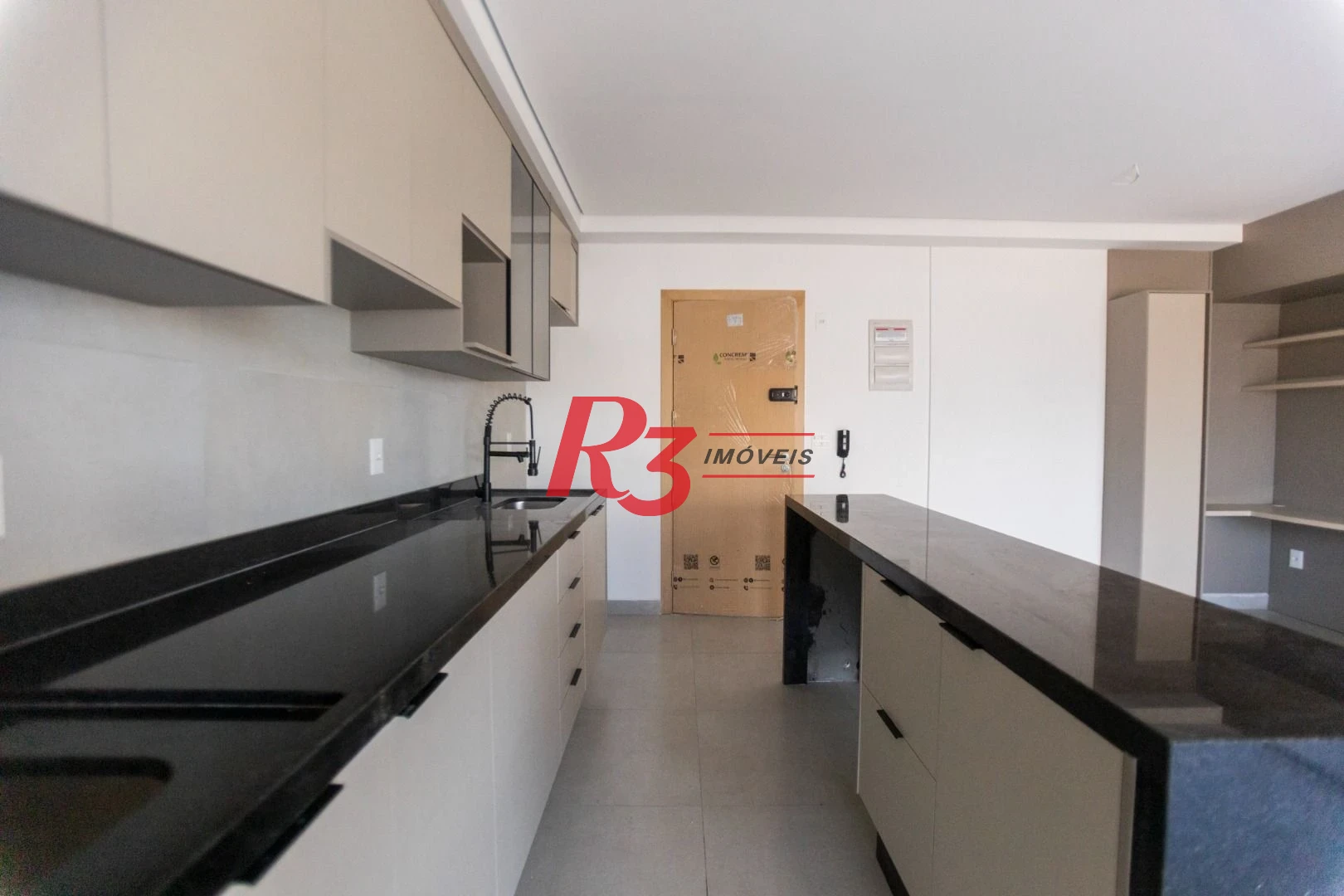 Apartamento com 2 dormitórios à venda, 65 m² por R$ 1.150.000,00 - Ponta da Praia - Santos/SP