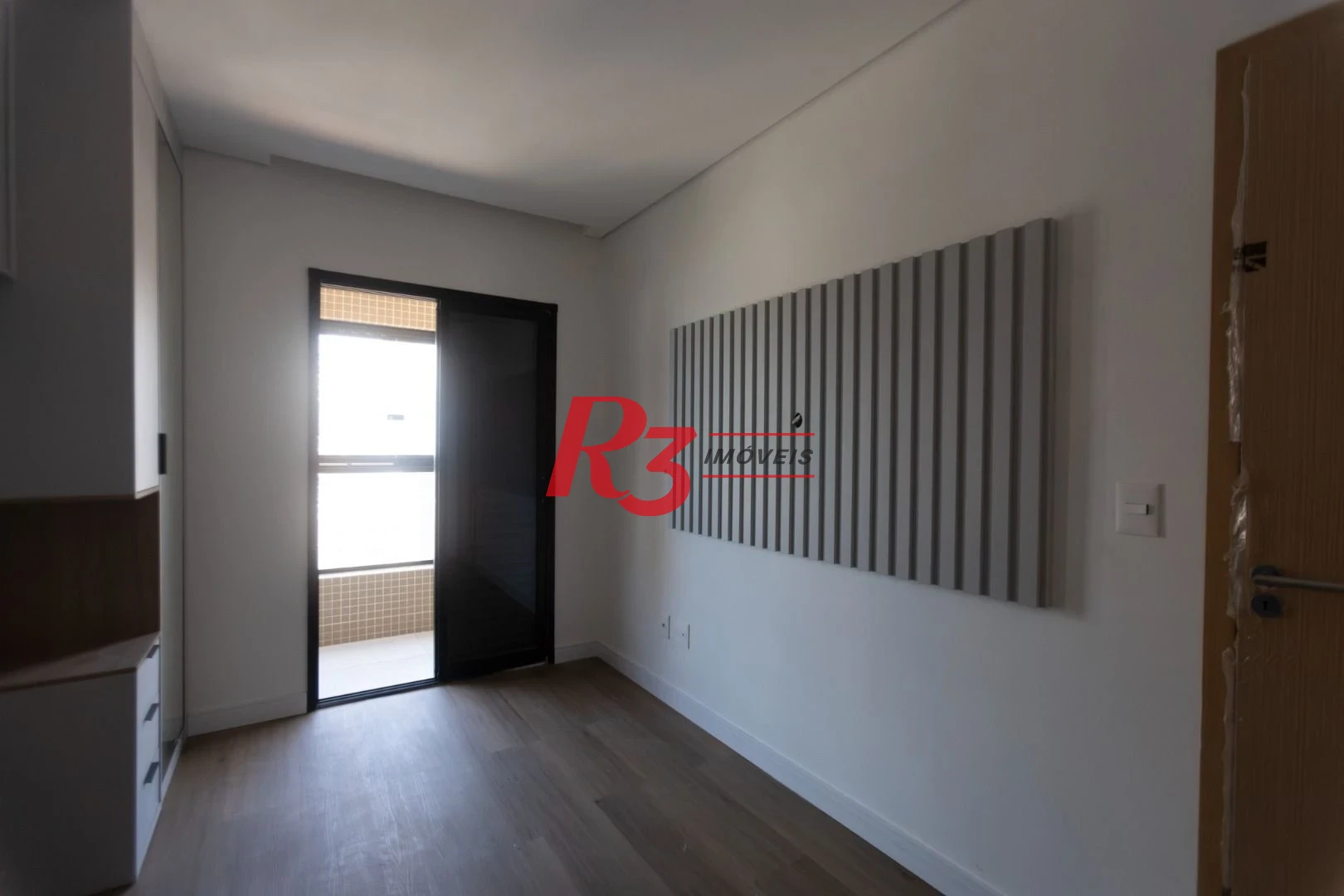 Apartamento com 2 dormitórios à venda, 65 m² por R$ 1.150.000,00 - Ponta da Praia - Santos/SP