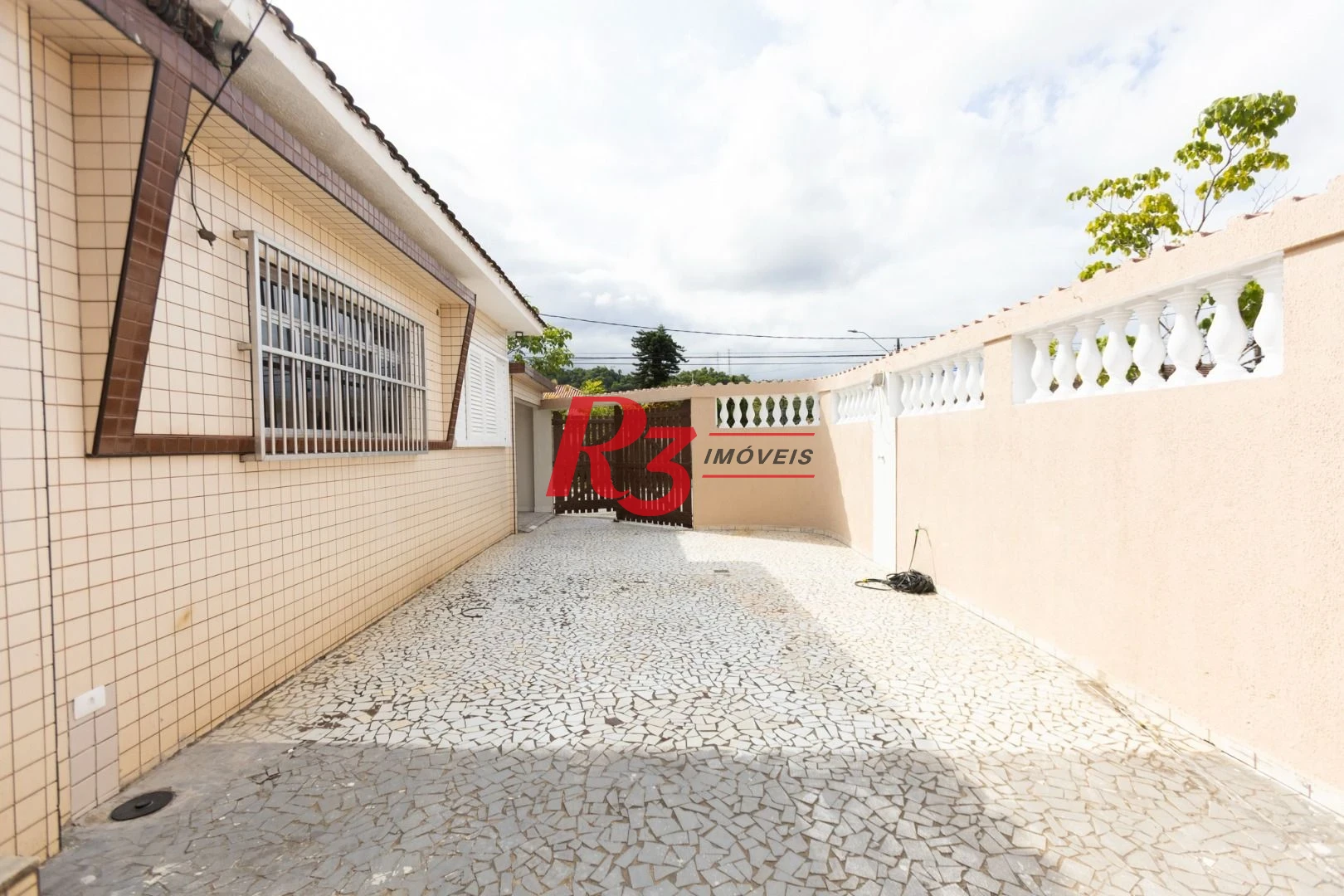 Casa à venda, 120 m² por R$ 590.000,00 - Santa Maria - Santos/SP