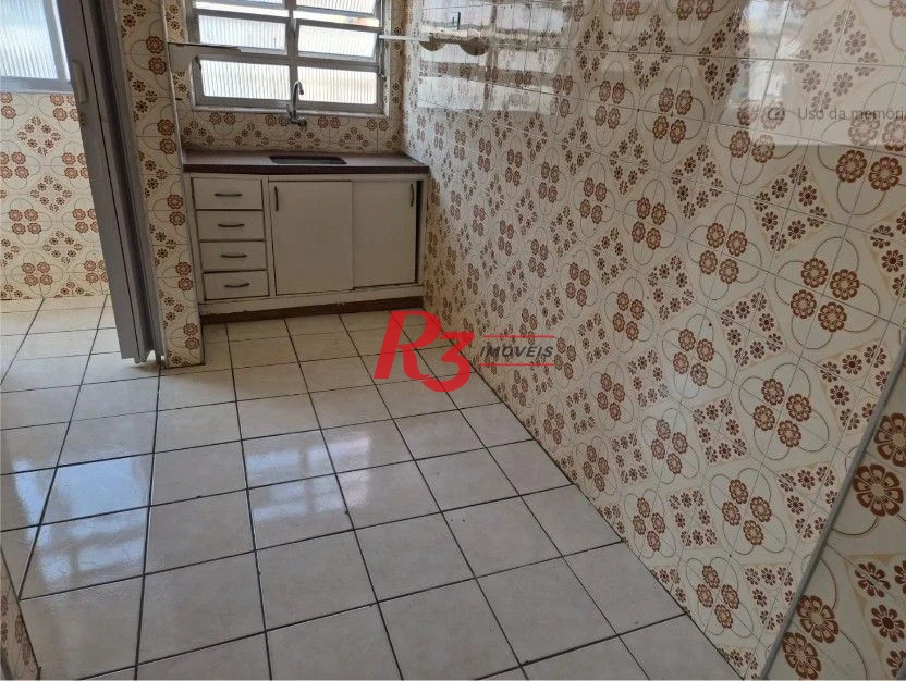 Apartamento com 3 dormitórios à venda, 82 m² por R$ 320.000 - Gonzaga - Santos/SP