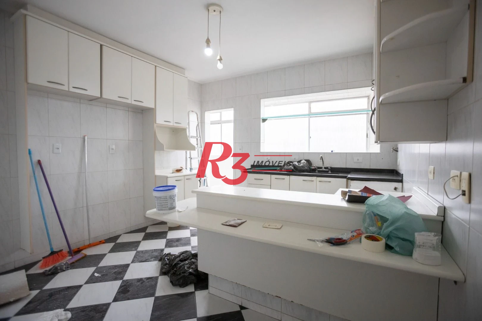 Apartamento à venda, 80 m² por R$ 580.000,00 - Boqueirão - Santos/SP