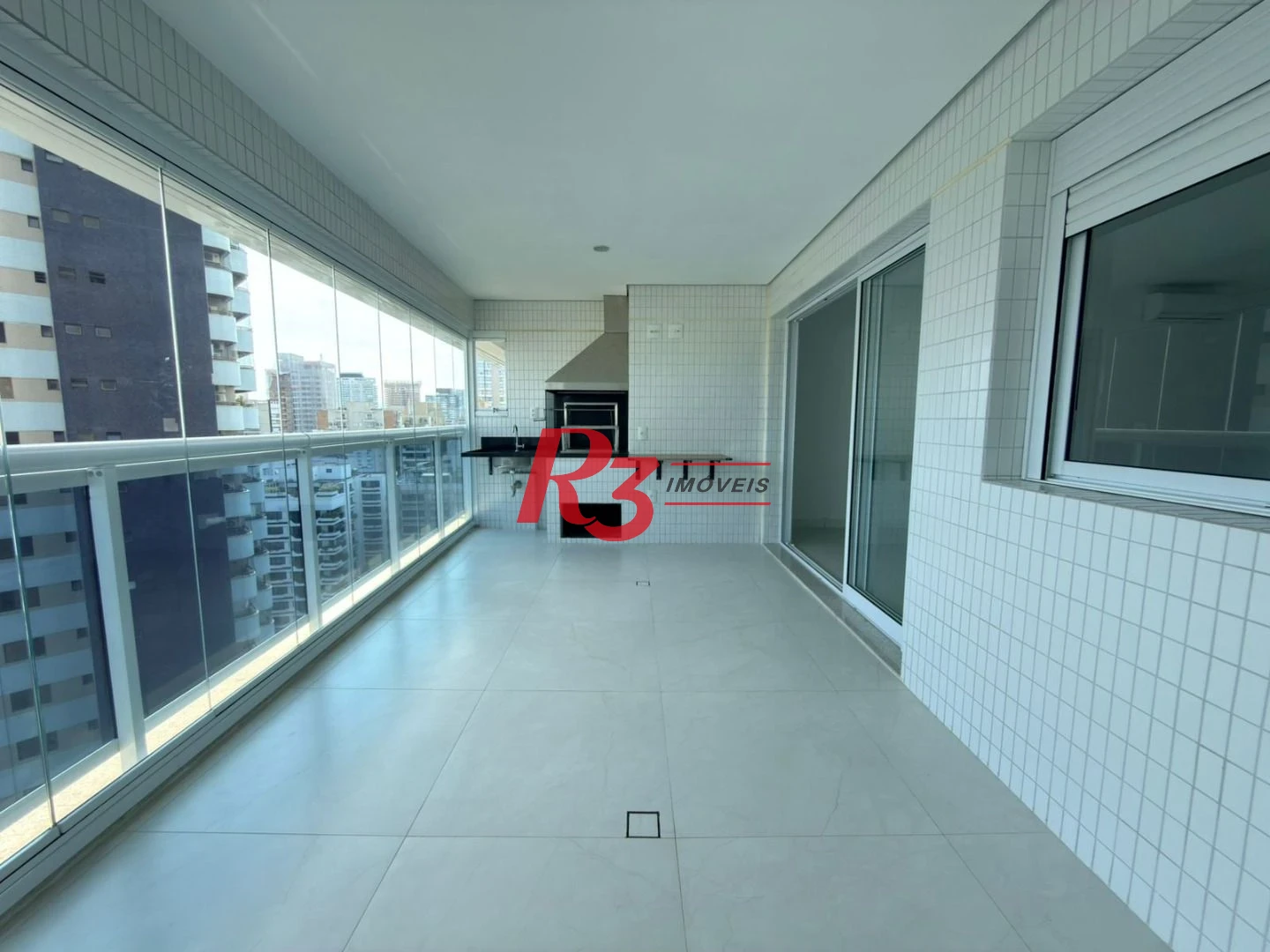 Apartamento para alugar, 143 m² por R$ 13.000,08/mês - Boqueirão - Santos/SP