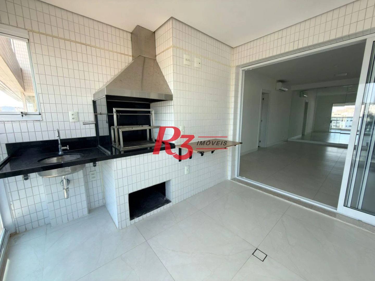 Apartamento para alugar, 143 m² por R$ 13.000,08/mês - Boqueirão - Santos/SP