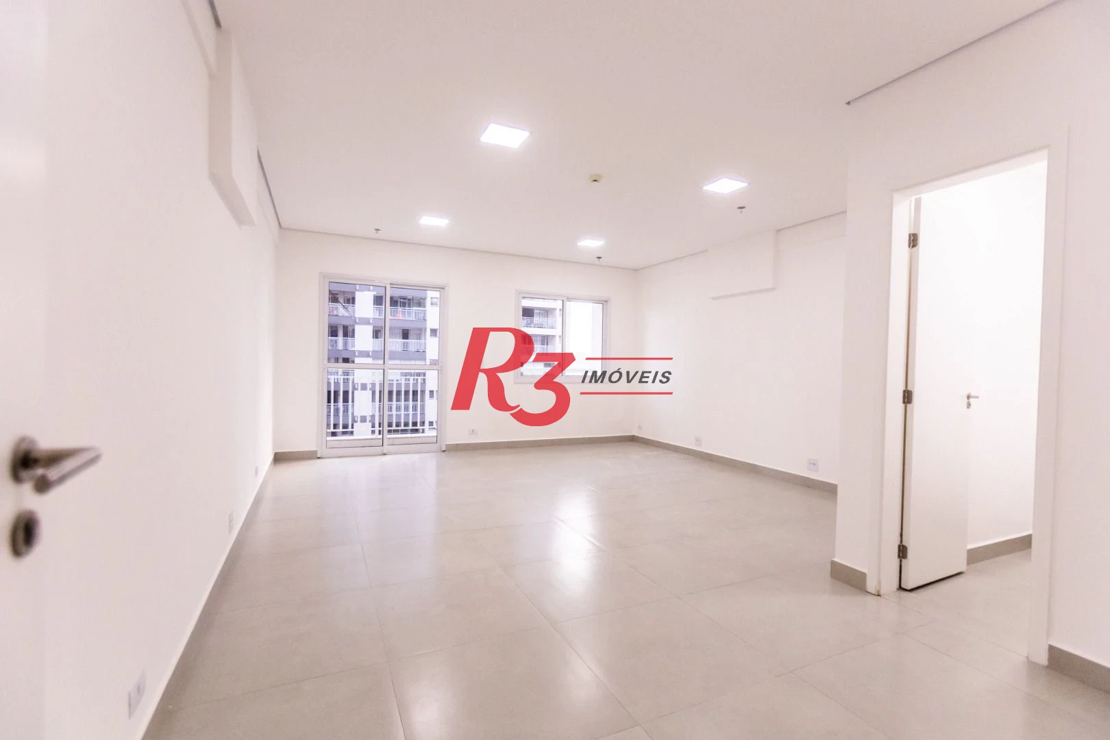 Sala para alugar, 42 m² por R$ 3.000,00/mês - Vila Matias - Santos/SP