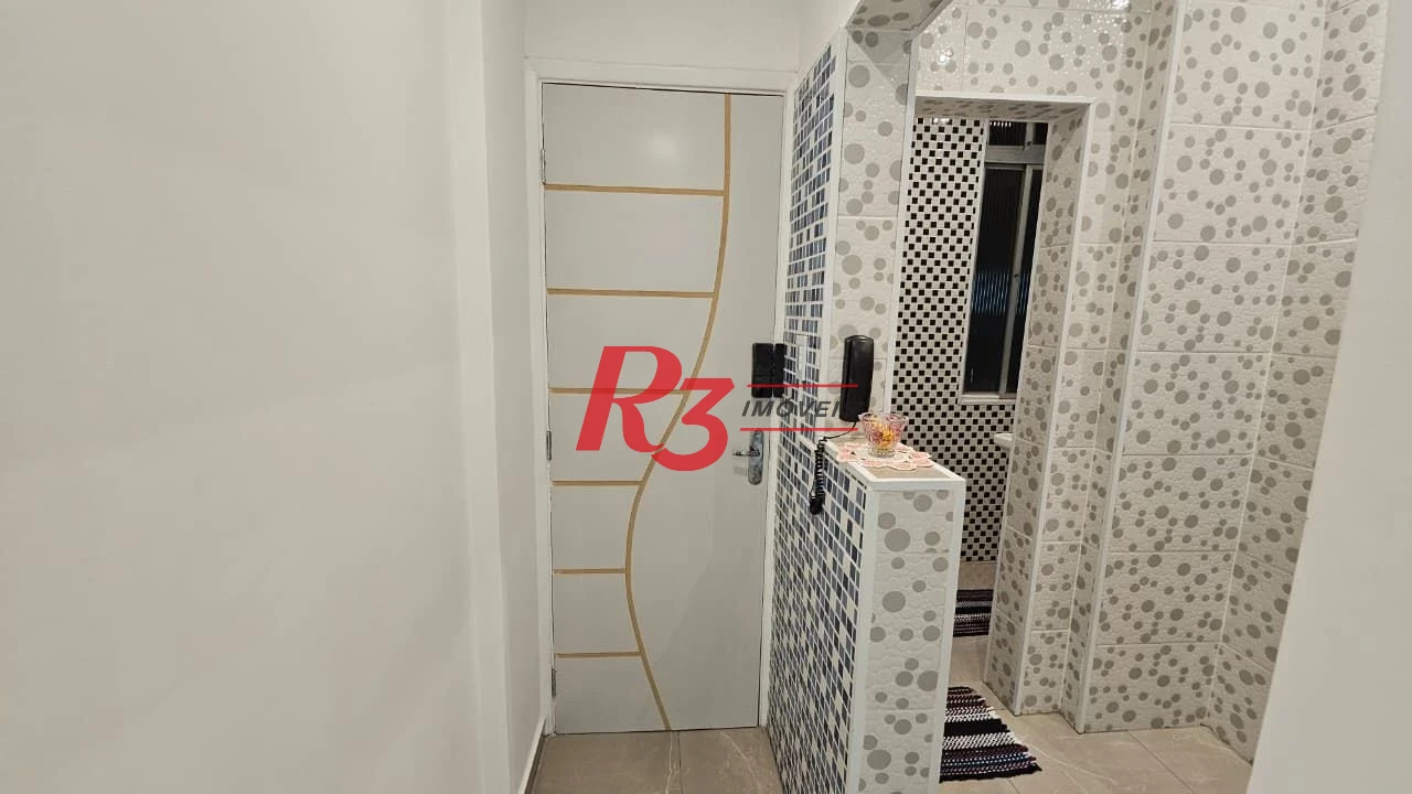 Apartamento com 1 dormitório à venda, 47 m² por R$ 390.000,00 - Gonzaga - Santos/SP