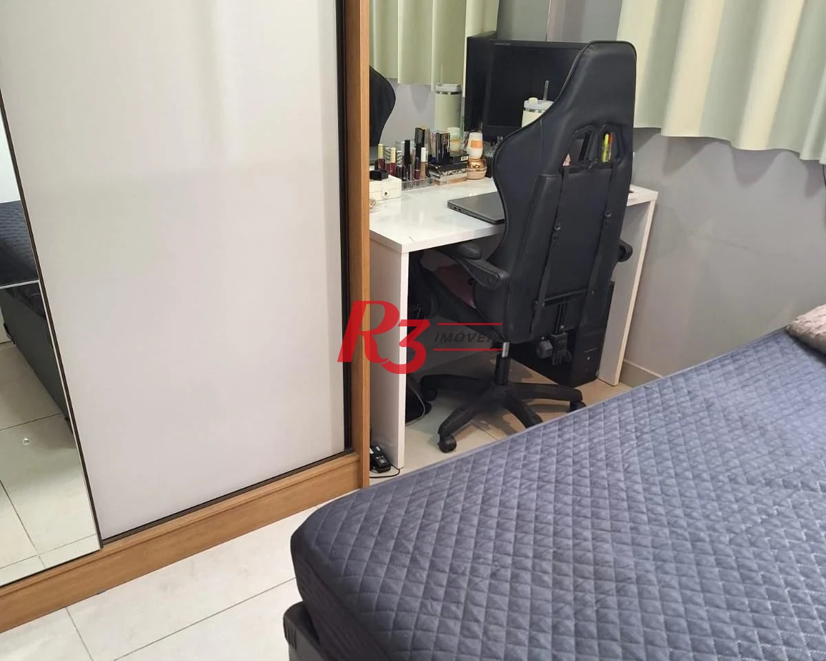Apartamento com 2 dormitórios à venda, 45 m² por R$ 352.000,00 - Castelo - Santos/SP