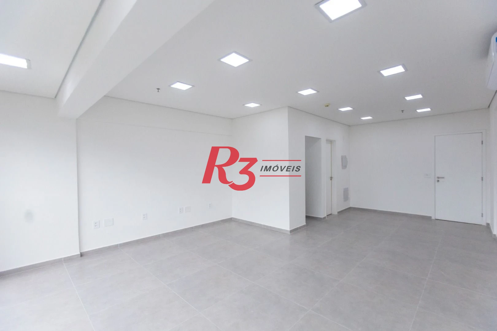 Sala para alugar, 42 m² por R$ 3.000,00/mês - Vila Matias - Santos/SP
