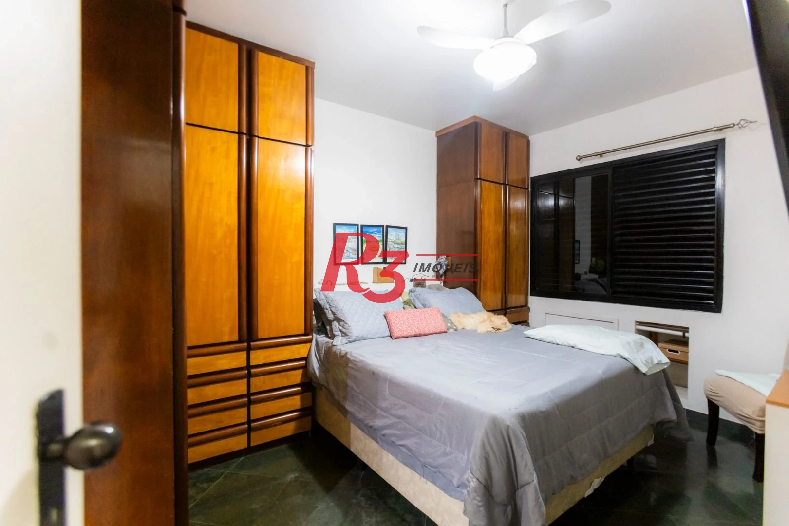 Apartamento com 3 dormitórios à venda, 169 m² por R$ 990.000,00 - Boqueirão - Santos/SP