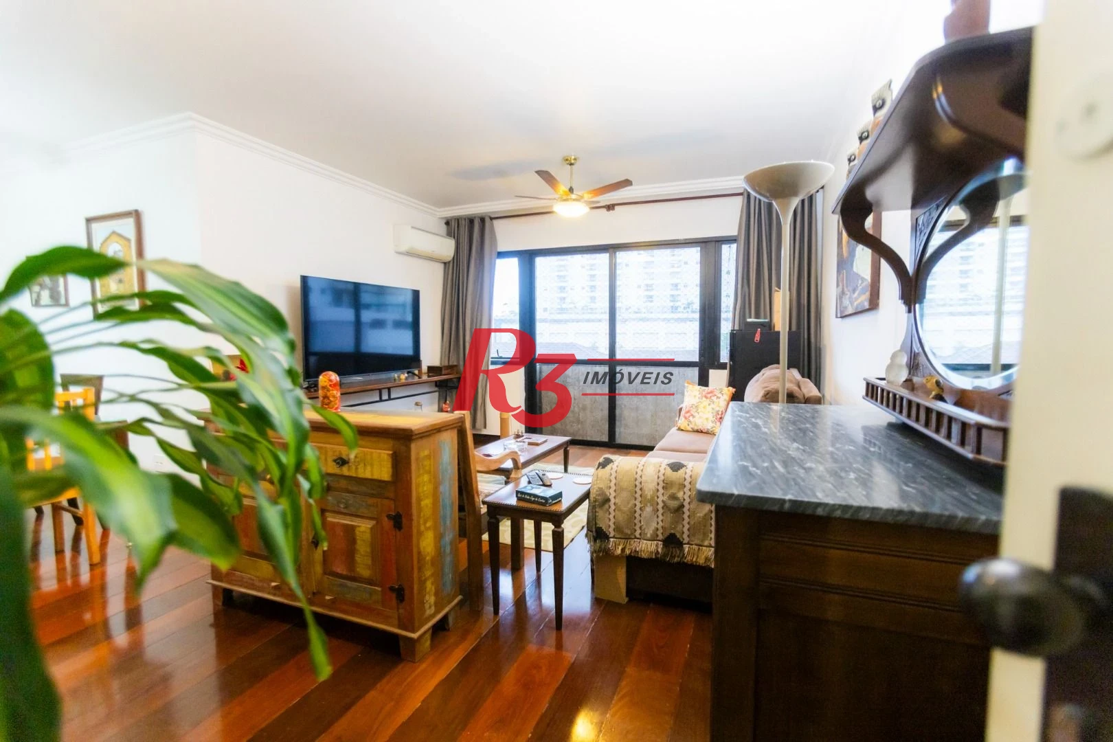 Apartamento com 3 dormitórios à venda, 169 m² por R$ 990.000,00 - Boqueirão - Santos/SP