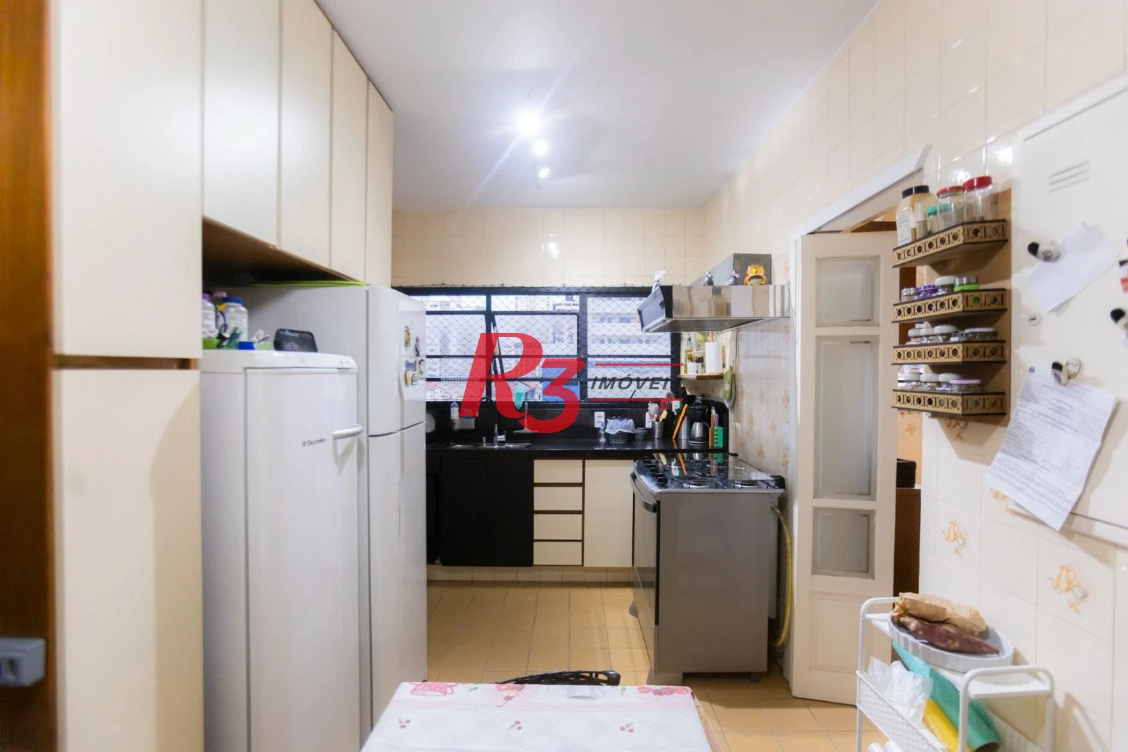 Apartamento com 3 dormitórios à venda, 169 m² por R$ 990.000,00 - Boqueirão - Santos/SP