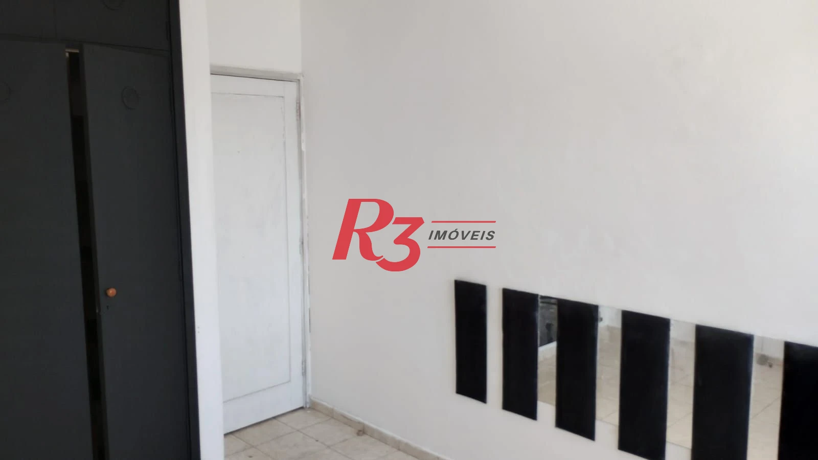 Apartamento com 3 dormitórios à venda, 125 m² por R$ 410.000,00 - Centro - São Vicente/SP